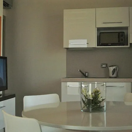 Bio Suites Pacinotti-2